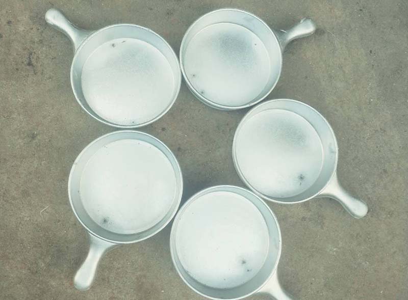 芜湖铝制小奶锅平底锅